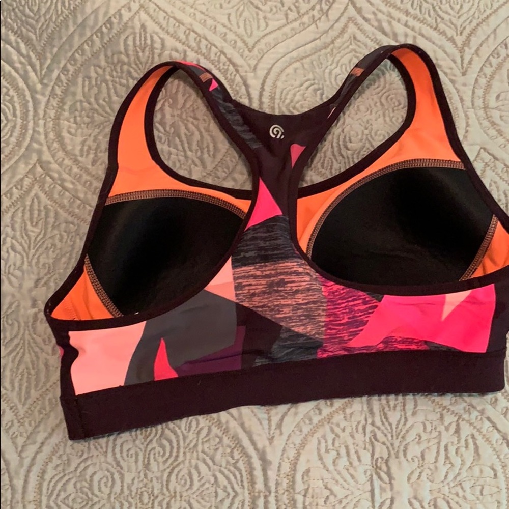 Target Sports Bra - Picture 2 of 4